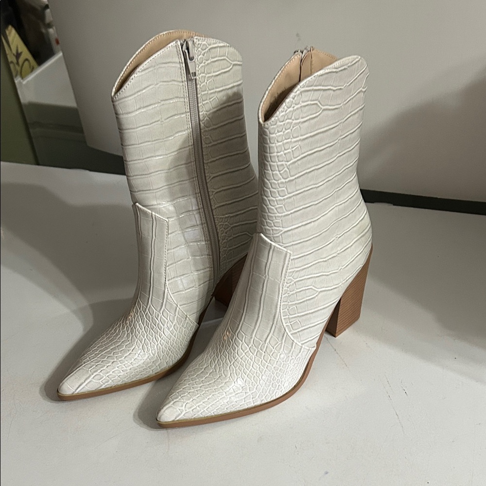 Lulu's Ivory Croc-Embossed Heeled Boots